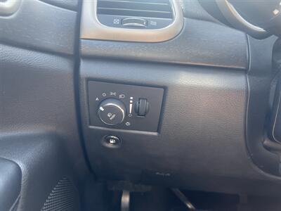 2015 Jeep Grand Cherokee Laredo - Photo 13 - Madison, OH 44057
