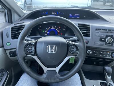 2012 Honda Civic LX   - Photo 11 - Madison, OH 44057