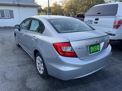 2012 Honda Civic LX   - Photo 7 - Madison, OH 44057