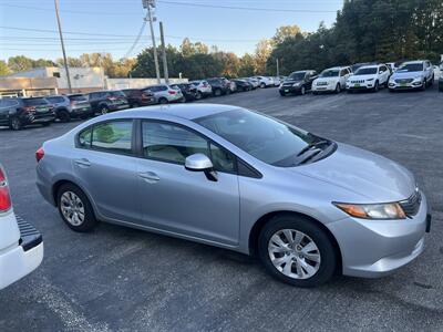 2012 Honda Civic LX   - Photo 4 - Madison, OH 44057