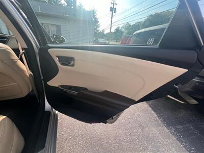 2013 Toyota Avalon XLE Touring - Photo 32 - Madison, OH 44057