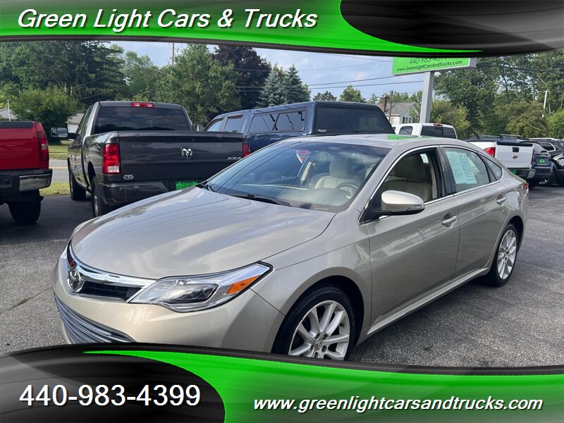 2013 Toyota Avalon XLE Touring   - Photo 1 - Madison, OH 44057
