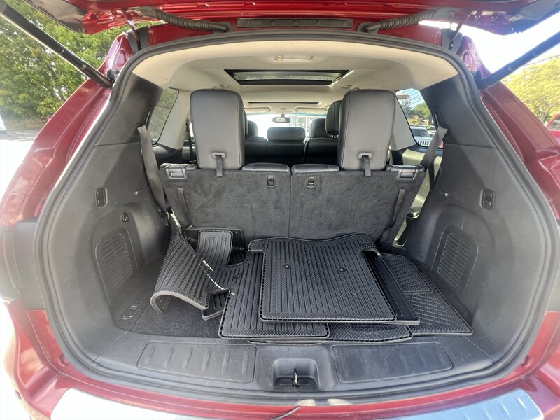 2016 Nissan Pathfinder Platinum - Photo 37 - Madison, OH 44057