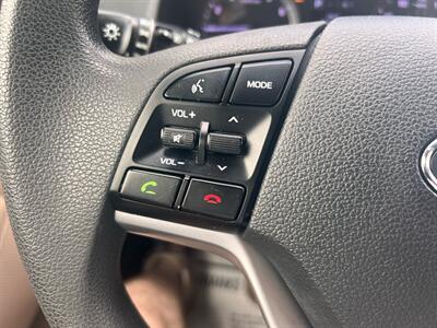2017 Hyundai TUCSON SE   - Photo 14 - Madison, OH 44057