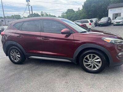 2017 Hyundai TUCSON SE   - Photo 4 - Madison, OH 44057
