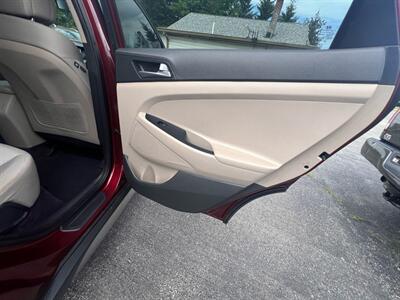 2017 Hyundai TUCSON SE   - Photo 30 - Madison, OH 44057