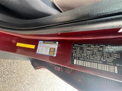 2017 Hyundai TUCSON SE   - Photo 24 - Madison, OH 44057