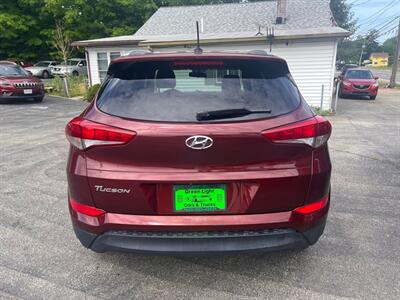 2017 Hyundai TUCSON SE   - Photo 6 - Madison, OH 44057