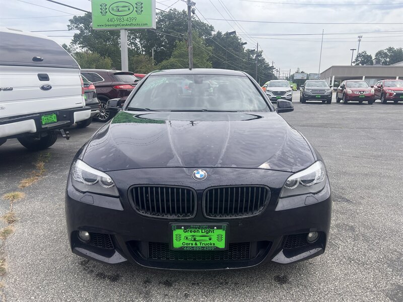 2013 BMW 5 Series 528i xDrive - Photo 2 - Madison, OH 44057