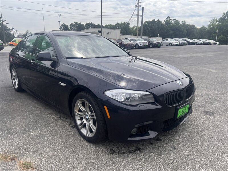 2013 BMW 5 Series 528i xDrive - Photo 3 - Madison, OH 44057