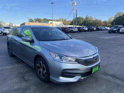 2017 Honda Accord LX - Photo 3 - Madison, OH 44057