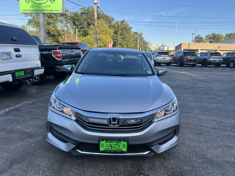 2017 Honda Accord LX - Photo 2 - Madison, OH 44057