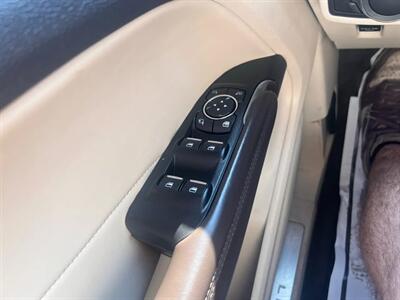 2017 Lincoln MKC Reserve   - Photo 13 - Madison, OH 44057