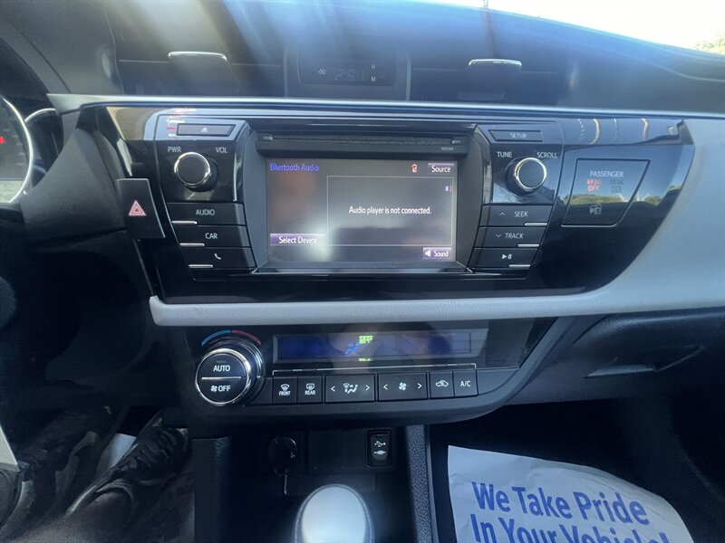 2014 Toyota Corolla LE - Photo 16 - Madison, OH 44057