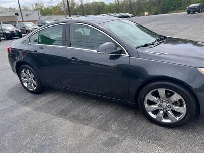 2016 Buick Regal Premium II - Photo 4 - Madison, OH 44057