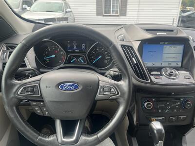 2017 Ford Escape Titanium - Photo 12 - Madison, OH 44057