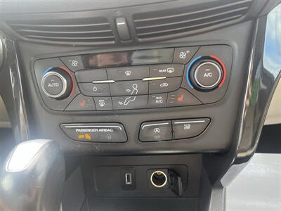2017 Ford Escape Titanium - Photo 15 - Madison, OH 44057