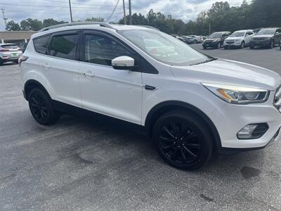 2017 Ford Escape Titanium - Photo 4 - Madison, OH 44057