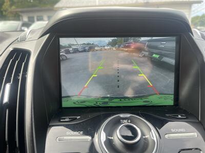 2017 Ford Escape Titanium - Photo 14 - Madison, OH 44057