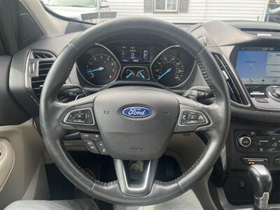 2017 Ford Escape Titanium - Photo 11 - Madison, OH 44057