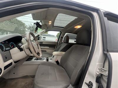 2010 Ford Escape XLT - Photo 10 - Madison, OH 44057