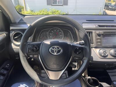 2015 Toyota RAV4 LE - Photo 12 - Madison, OH 44057