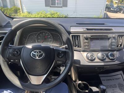 2015 Toyota RAV4 LE - Photo 11 - Madison, OH 44057