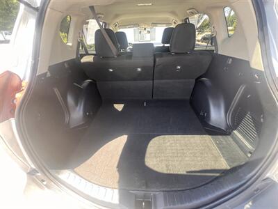 2015 Toyota RAV4 LE - Photo 30 - Madison, OH 44057