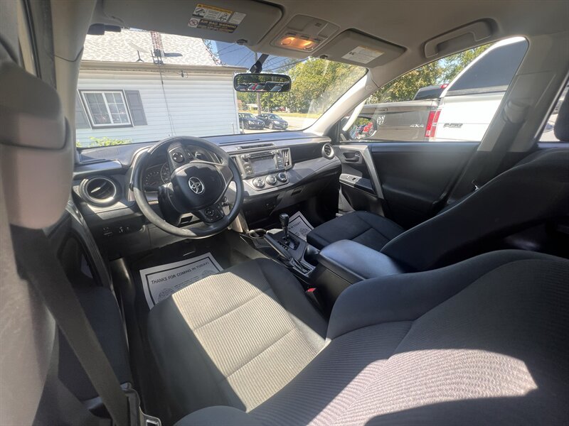 2015 Toyota RAV4 LE - Photo 27 - Madison, OH 44057