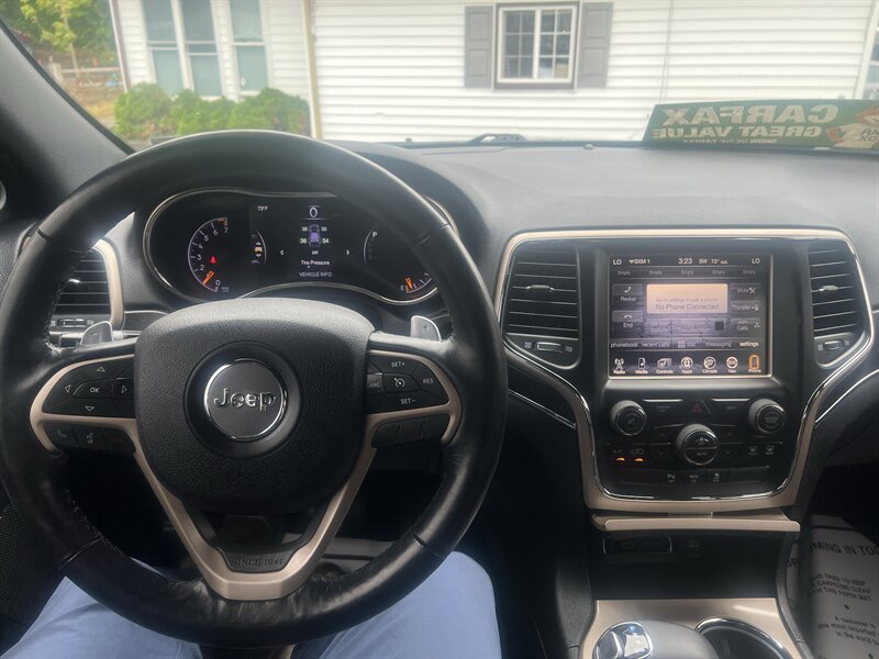 2015 Jeep Grand Cherokee Limited - Photo 10 - Madison, OH 44057