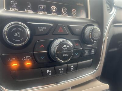 2015 Jeep Grand Cherokee Limited - Photo 19 - Madison, OH 44057
