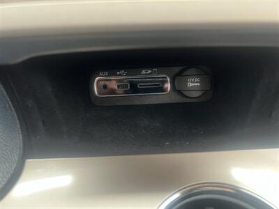 2015 Jeep Grand Cherokee Limited - Photo 24 - Madison, OH 44057