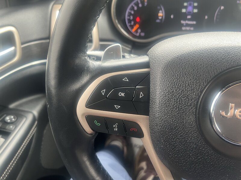 2015 Jeep Grand Cherokee Limited - Photo 16 - Madison, OH 44057