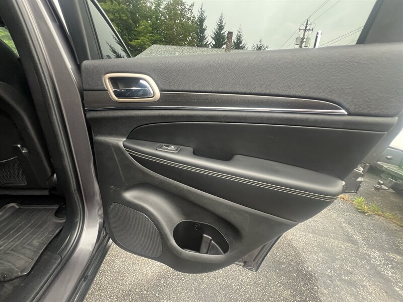 2015 Jeep Grand Cherokee Limited - Photo 44 - Madison, OH 44057