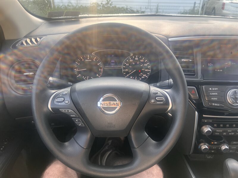 2018 Nissan Pathfinder S - Photo 12 - Madison, OH 44057