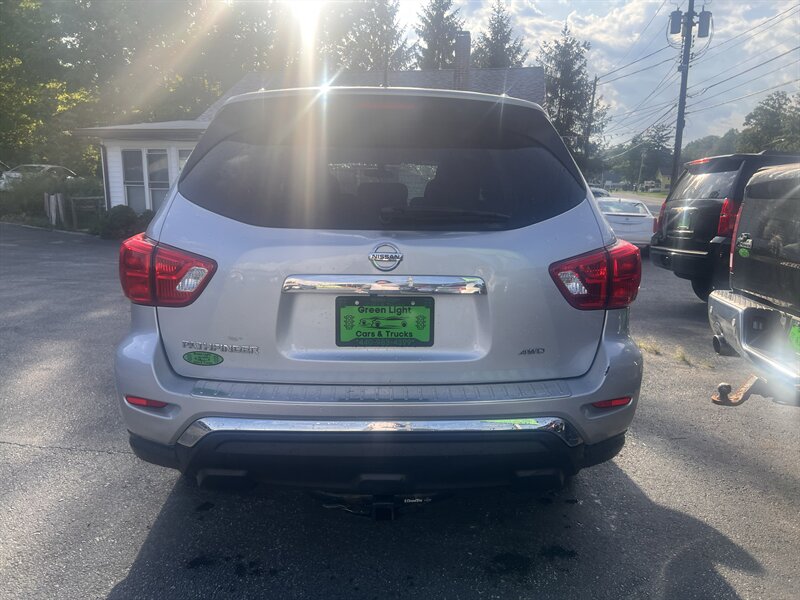 2018 Nissan Pathfinder S - Photo 6 - Madison, OH 44057