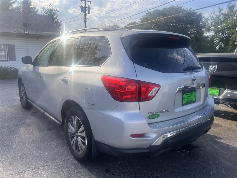 2018 Nissan Pathfinder S - Photo 7 - Madison, OH 44057