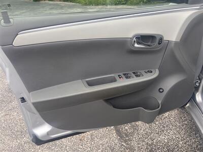 2012 Chevrolet Malibu LS - Photo 9 - Madison, OH 44057