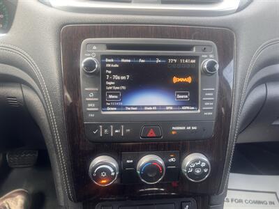 2017 Chevrolet Traverse LT - Photo 17 - Madison, OH 44057