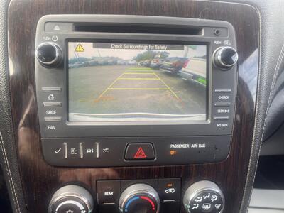 2017 Chevrolet Traverse LT - Photo 18 - Madison, OH 44057