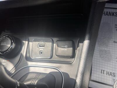 2019 Jeep Cherokee Latitude Plus - Photo 25 - Madison, OH 44057