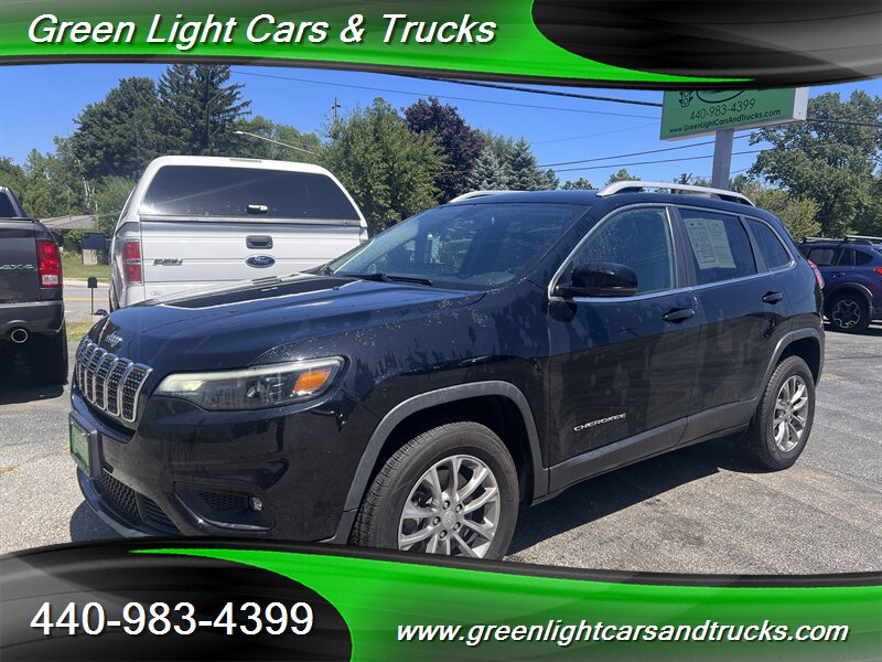 2019 Jeep Cherokee Latitude Plus   - Photo 1 - Madison, OH 44057