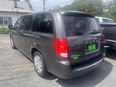 2017 Dodge Grand Caravan SE - Photo 7 - Madison, OH 44057