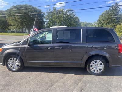 2017 Dodge Grand Caravan SE - Photo 8 - Madison, OH 44057