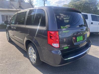 2017 Dodge Grand Caravan SE - Photo 7 - Madison, OH 44057