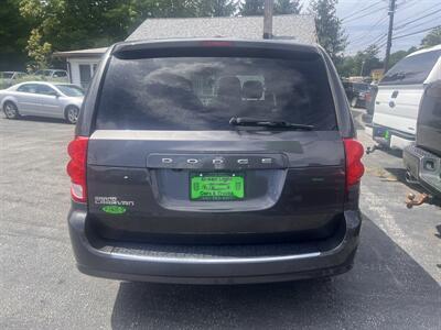 2017 Dodge Grand Caravan SE - Photo 6 - Madison, OH 44057