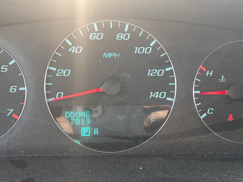 2015 Chevrolet Impala Limited - Photo 10 - Madison, OH 44057