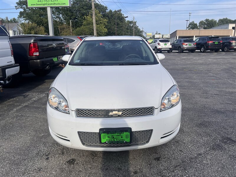 2015 Chevrolet Impala Limited - Photo 2 - Madison, OH 44057