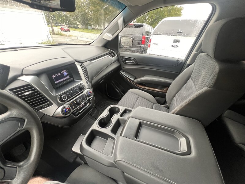 2017 Chevrolet Tahoe LT - Photo 19 - Madison, OH 44057