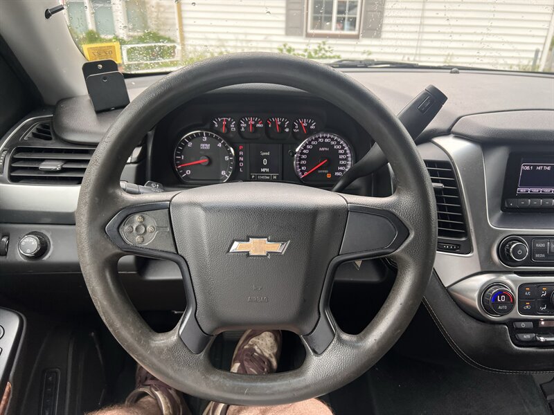 2017 Chevrolet Tahoe LT - Photo 17 - Madison, OH 44057